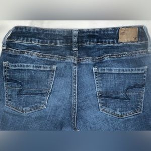 American Eagle Super Stretch Size 4 Jeans